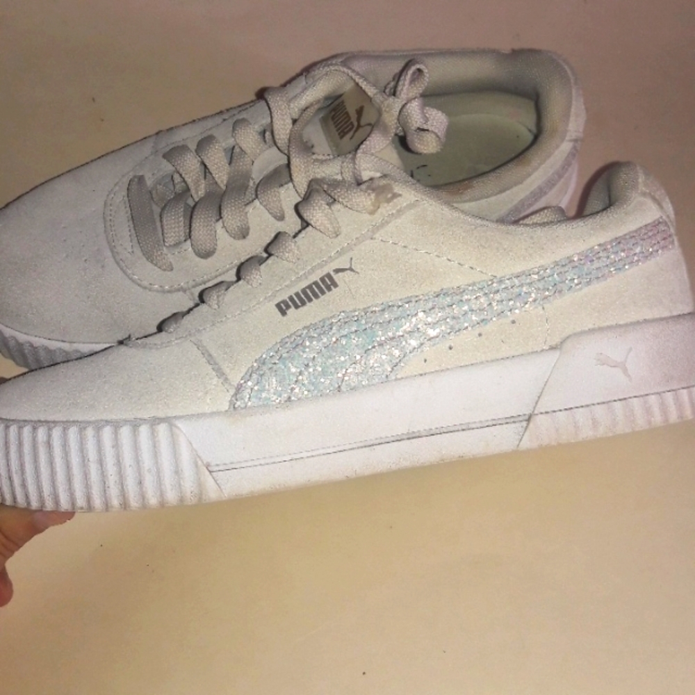Puma Cream Suede Sneakers 7 Women